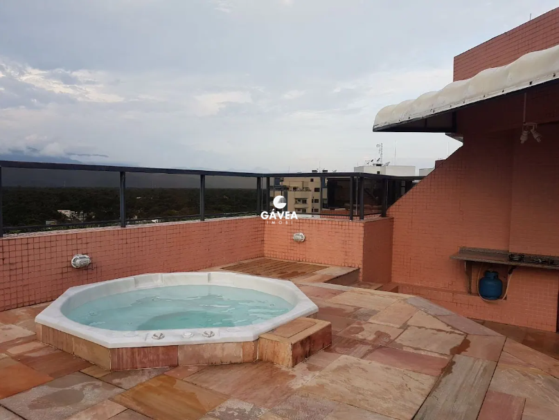 Cobertura à venda no Riviera: 