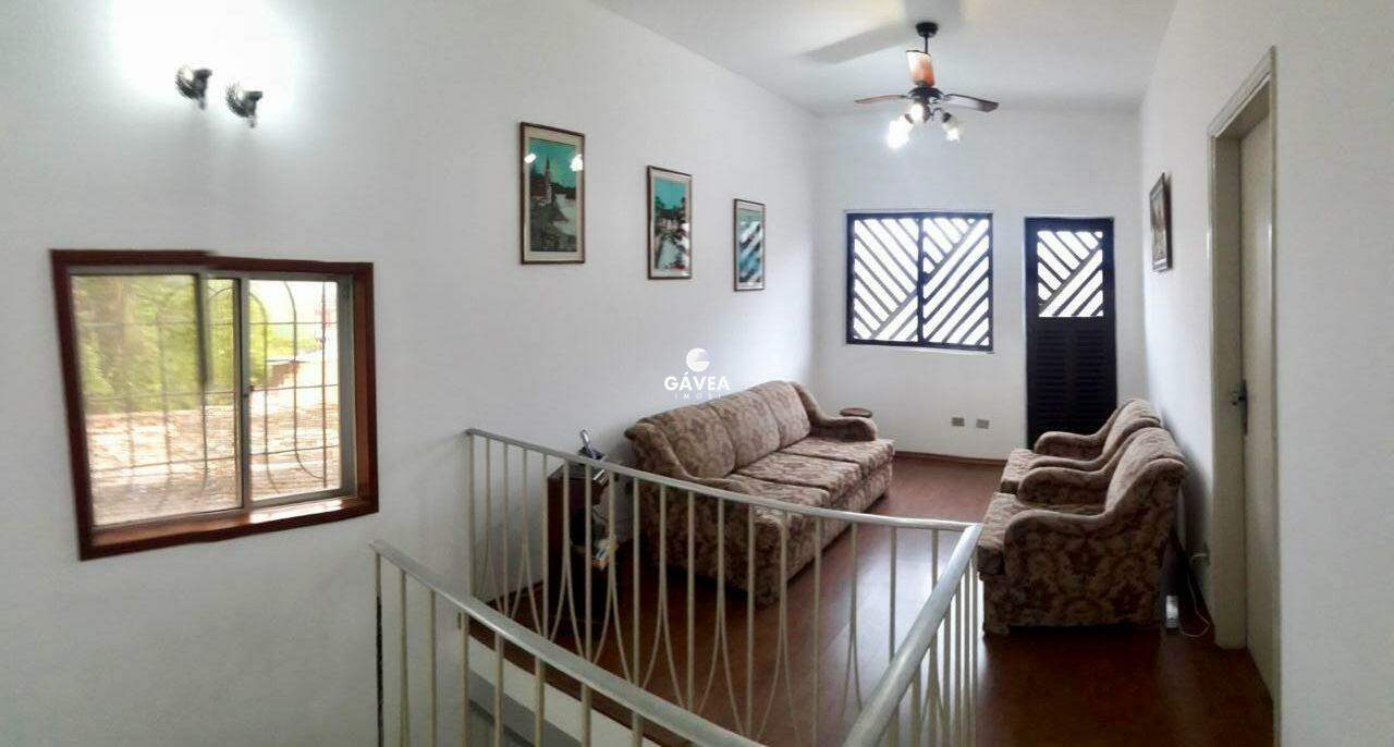 Casa à venda no Centro: 