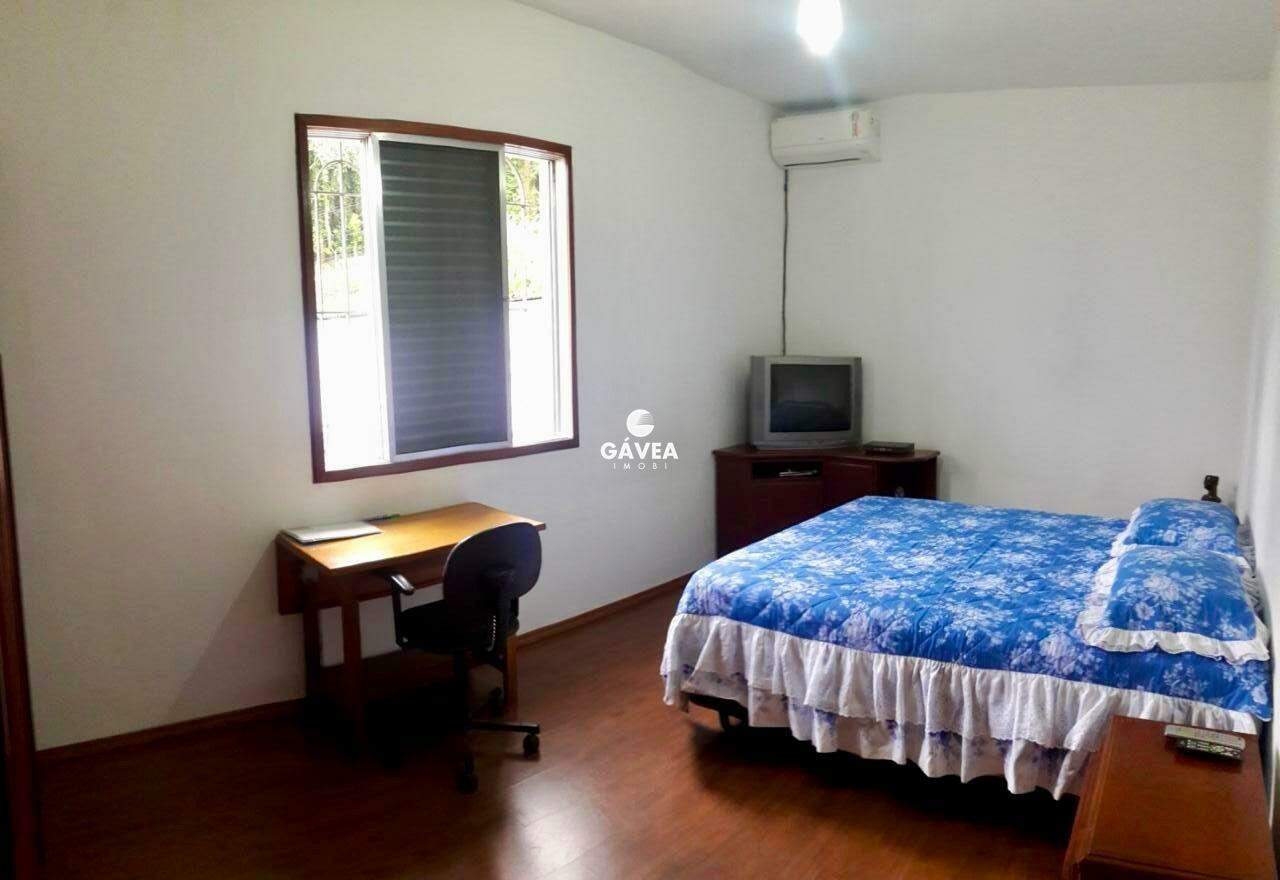 Casa à venda no Centro: 