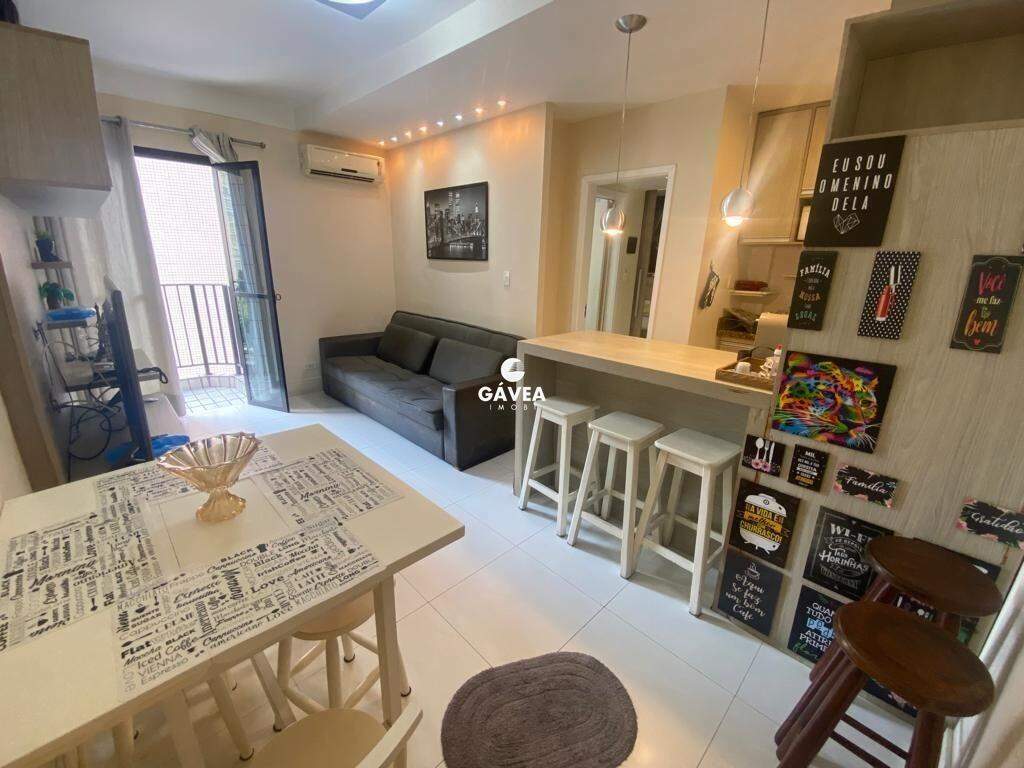 Flat à venda no Gonzaga: 