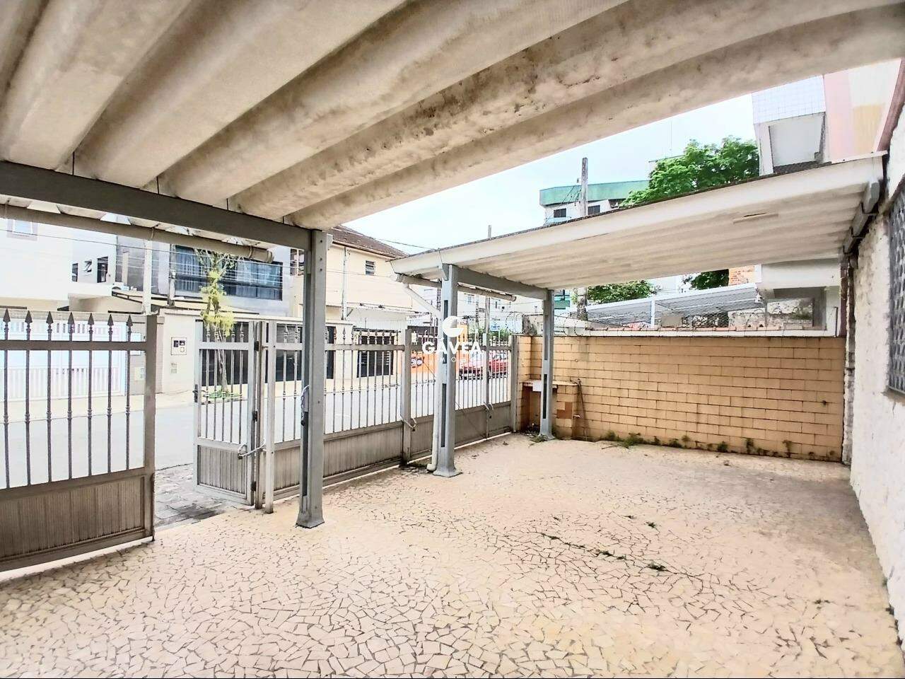 Casa à venda no Marapé: 