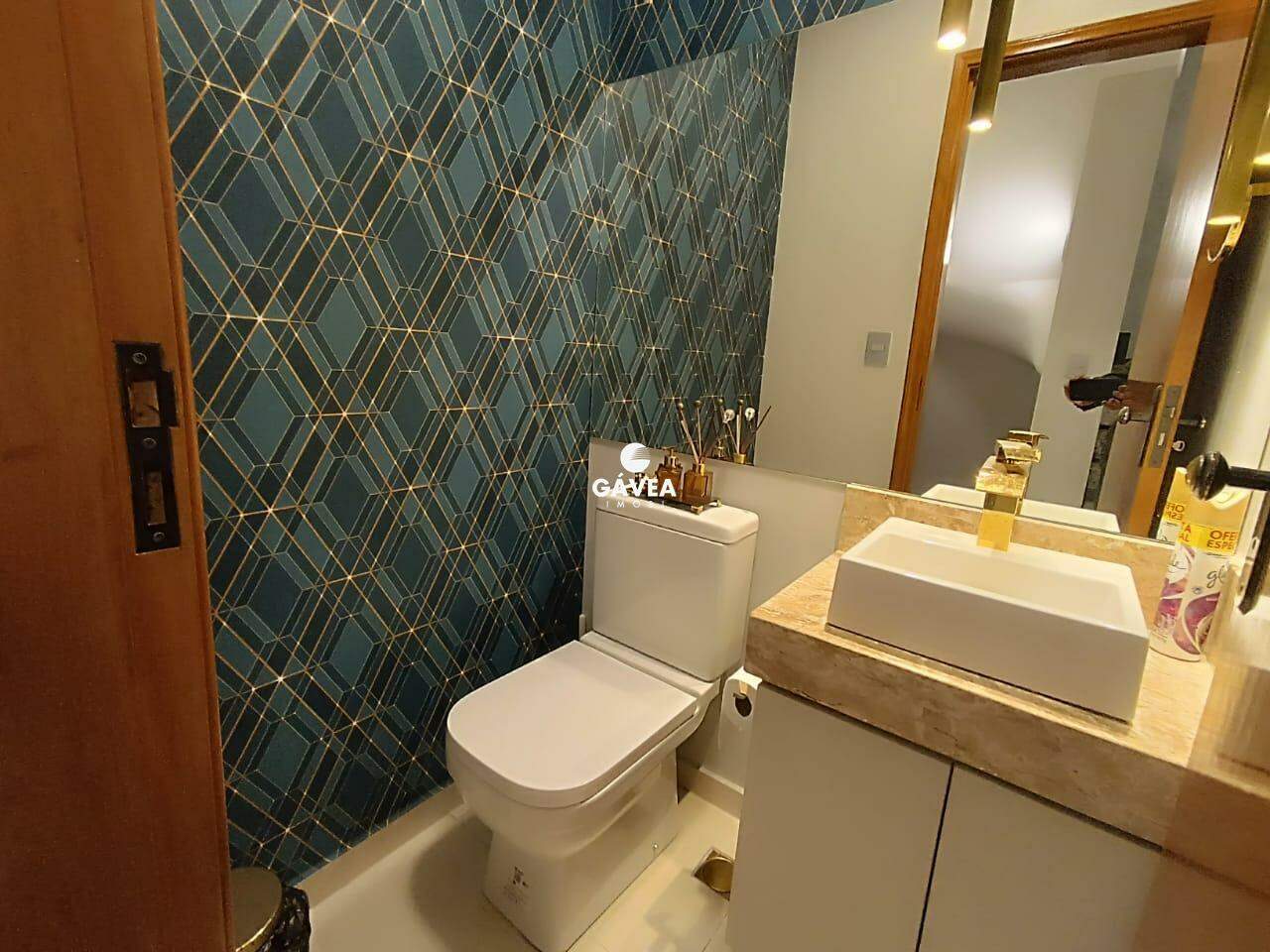 Casa à venda no Estuário: 