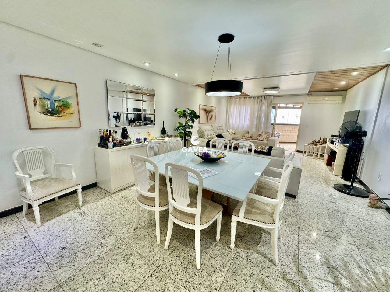 Apartamento à venda no Gonzaga: 