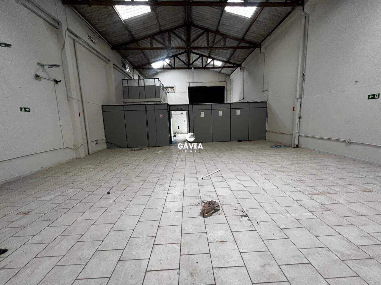 Galpão para aluguel no Ocian: 