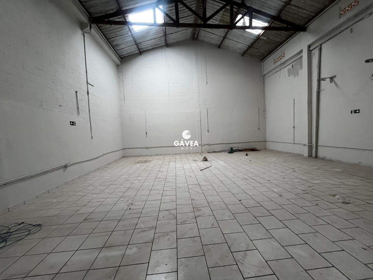 Galpão para aluguel no Ocian: 