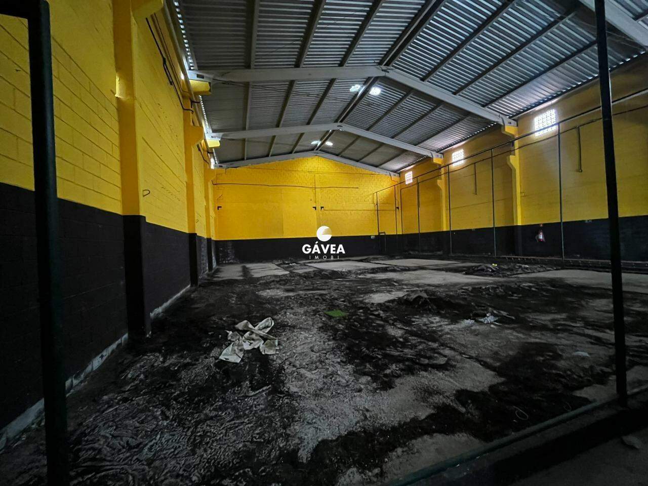 Galpão para aluguel no Ocian: 