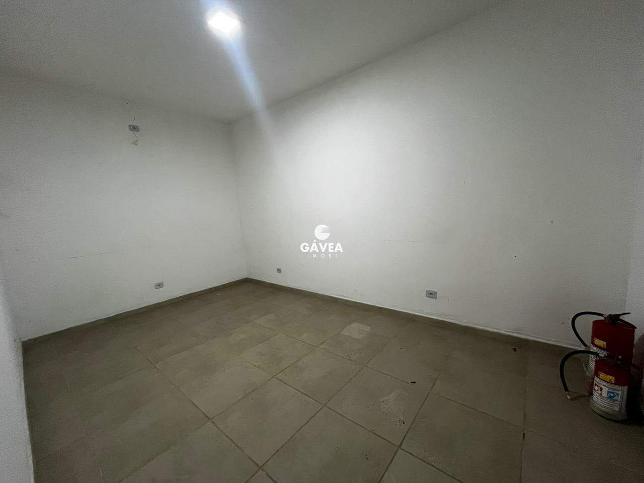 Galpão para aluguel no Ocian: 