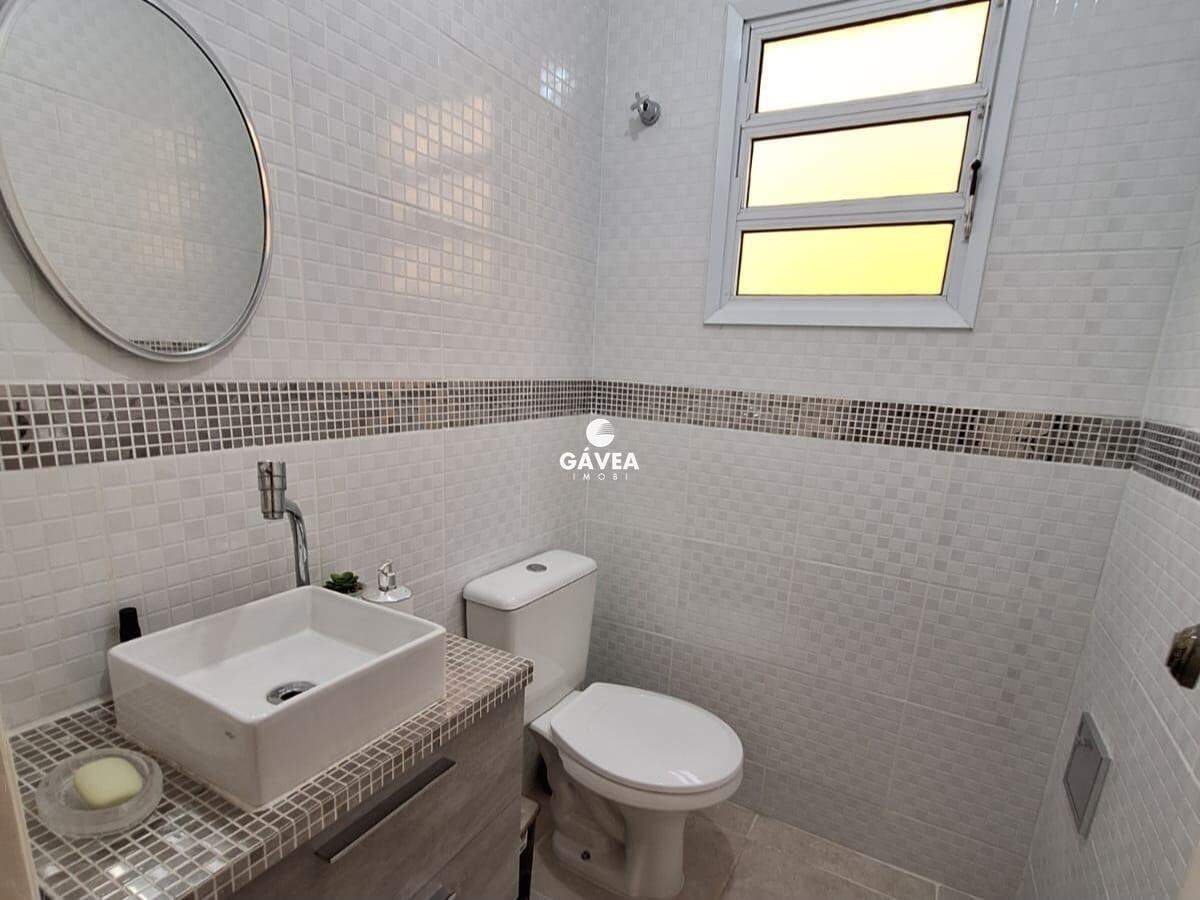 Sobrado à venda no Guilhermina: 