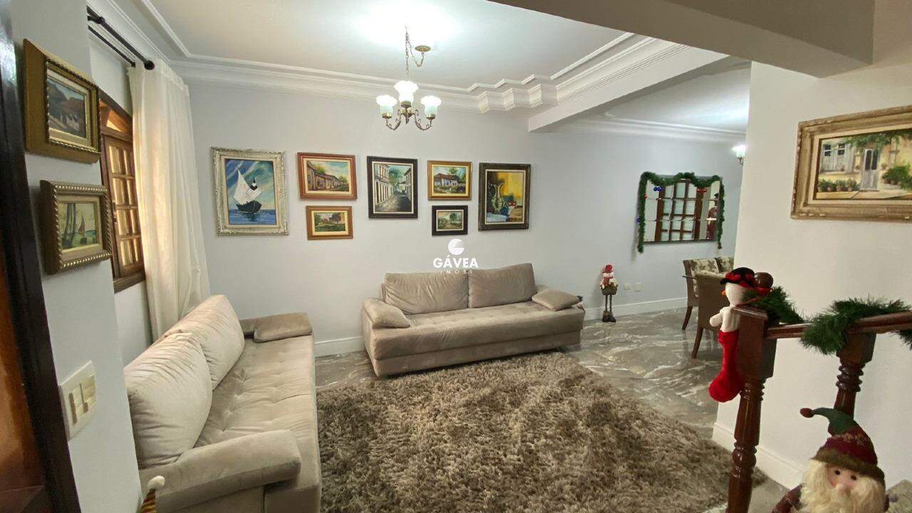 Sobrado à venda no Boqueirão: 