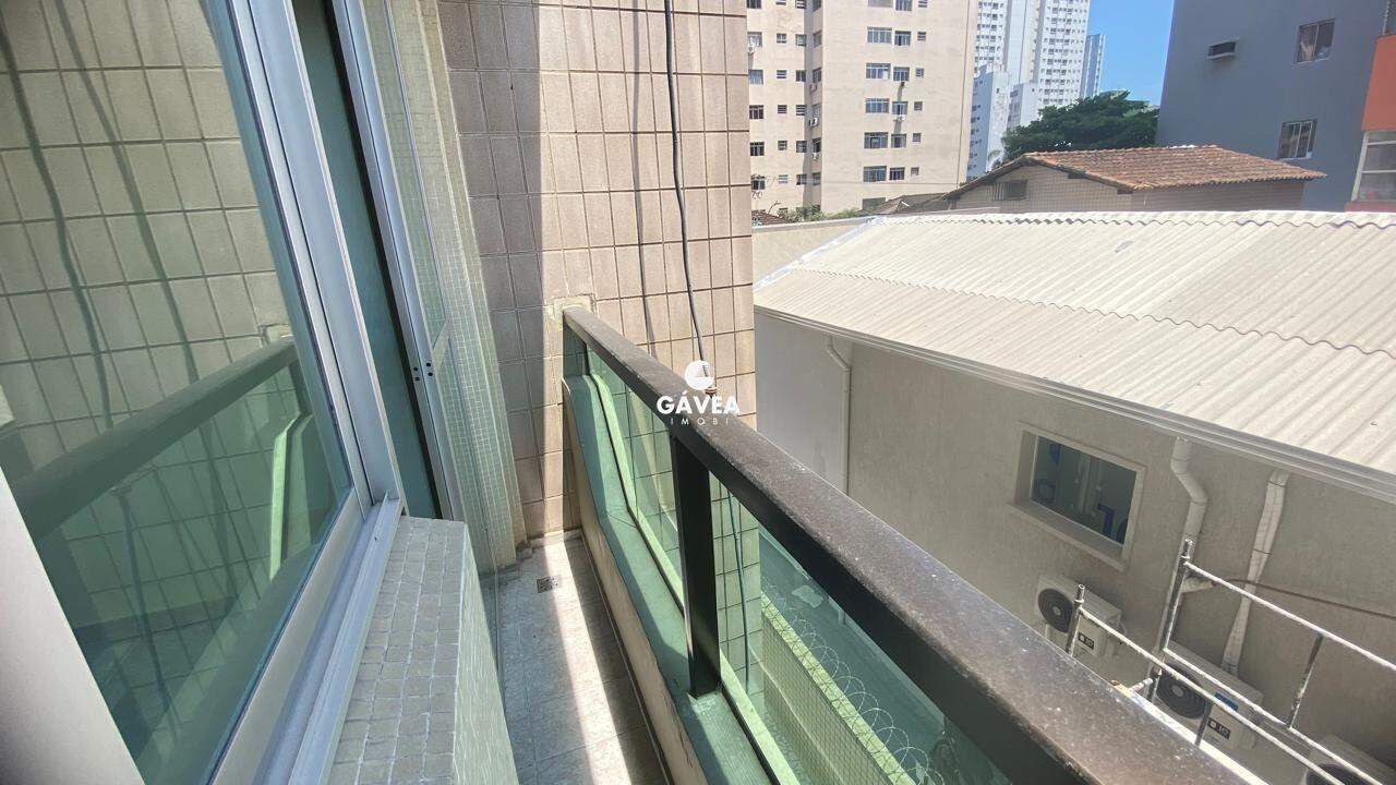 Apartamento à venda no Centro: Sacada da Sala