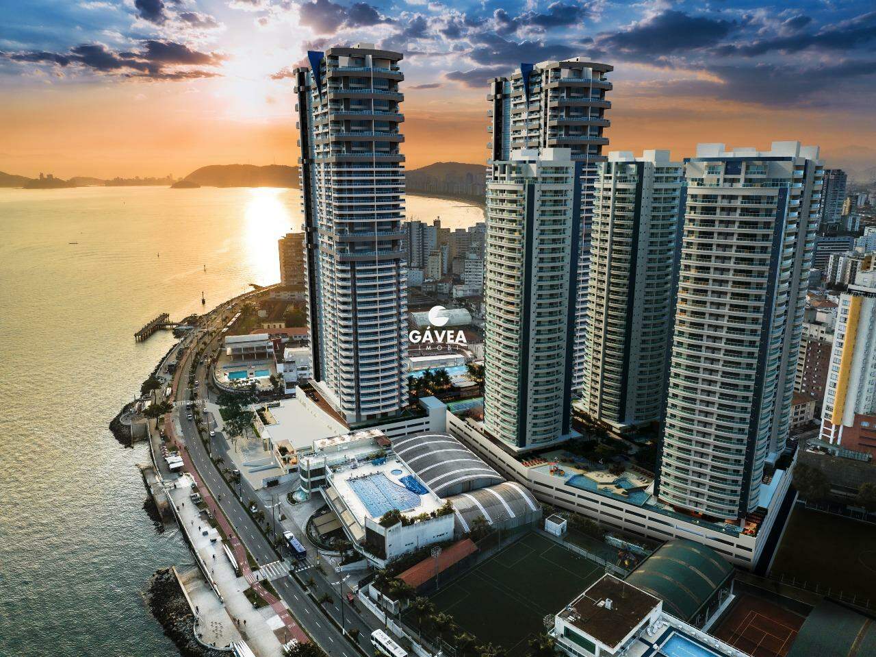 Apartamento à venda no Ponta da Praia: 