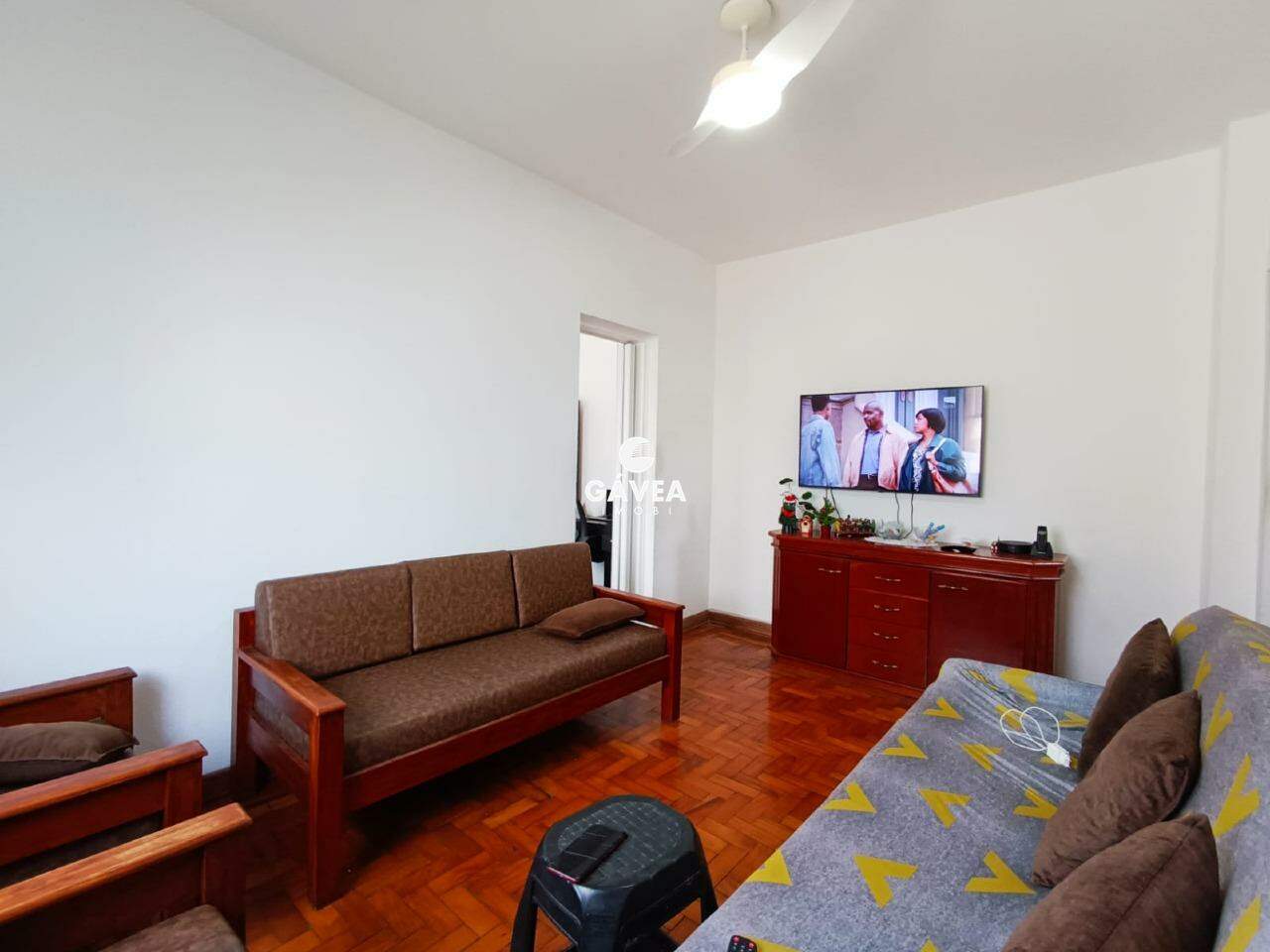 Apartamento à venda no Biquinha: sala ampla