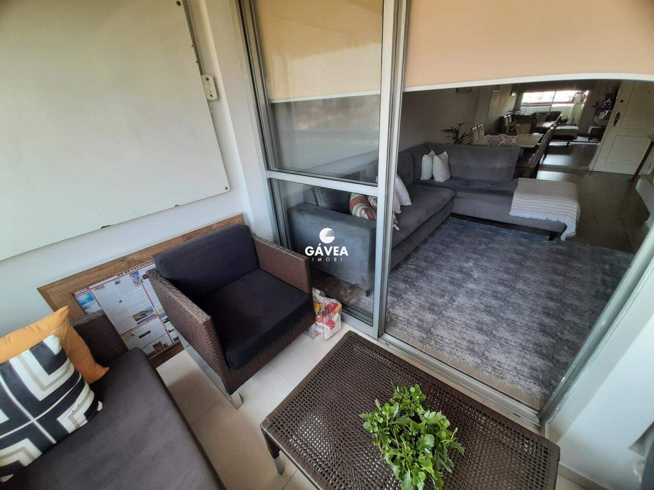 Apartamento à venda no Encruzilhada: 