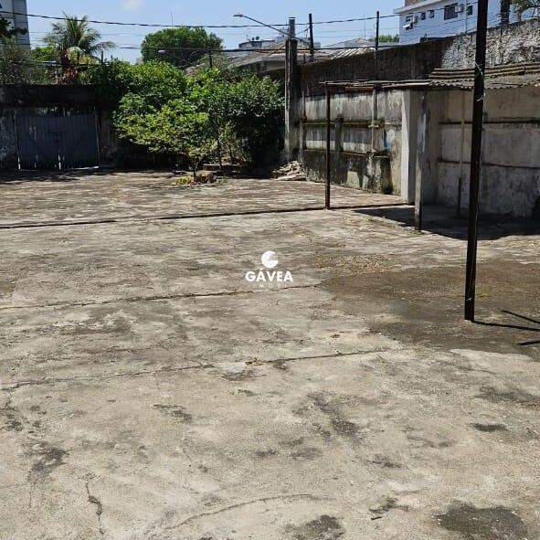 Terreno à venda no Aparecida: 