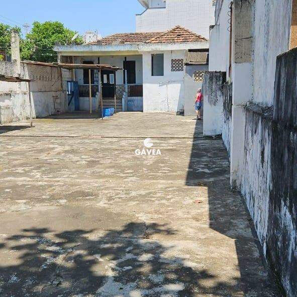 Terreno à venda no Aparecida: 