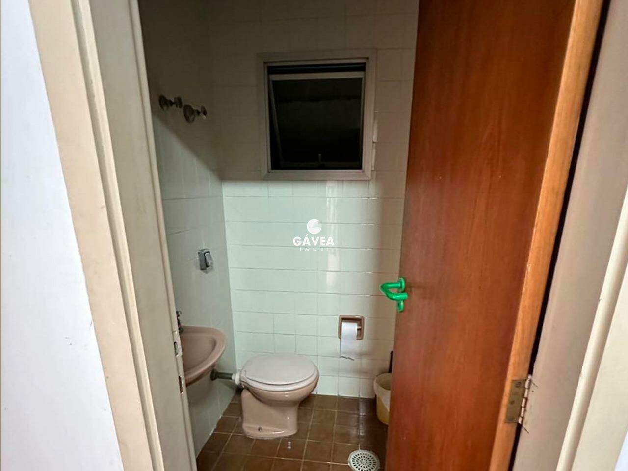 Conjunto Comercial/sala para aluguel no Centro: 