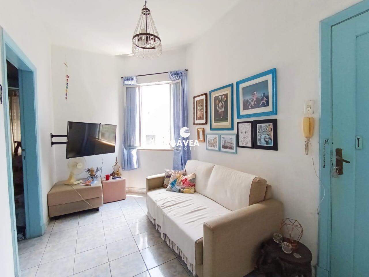 Apartamento à venda no Gonzaguinha: sala