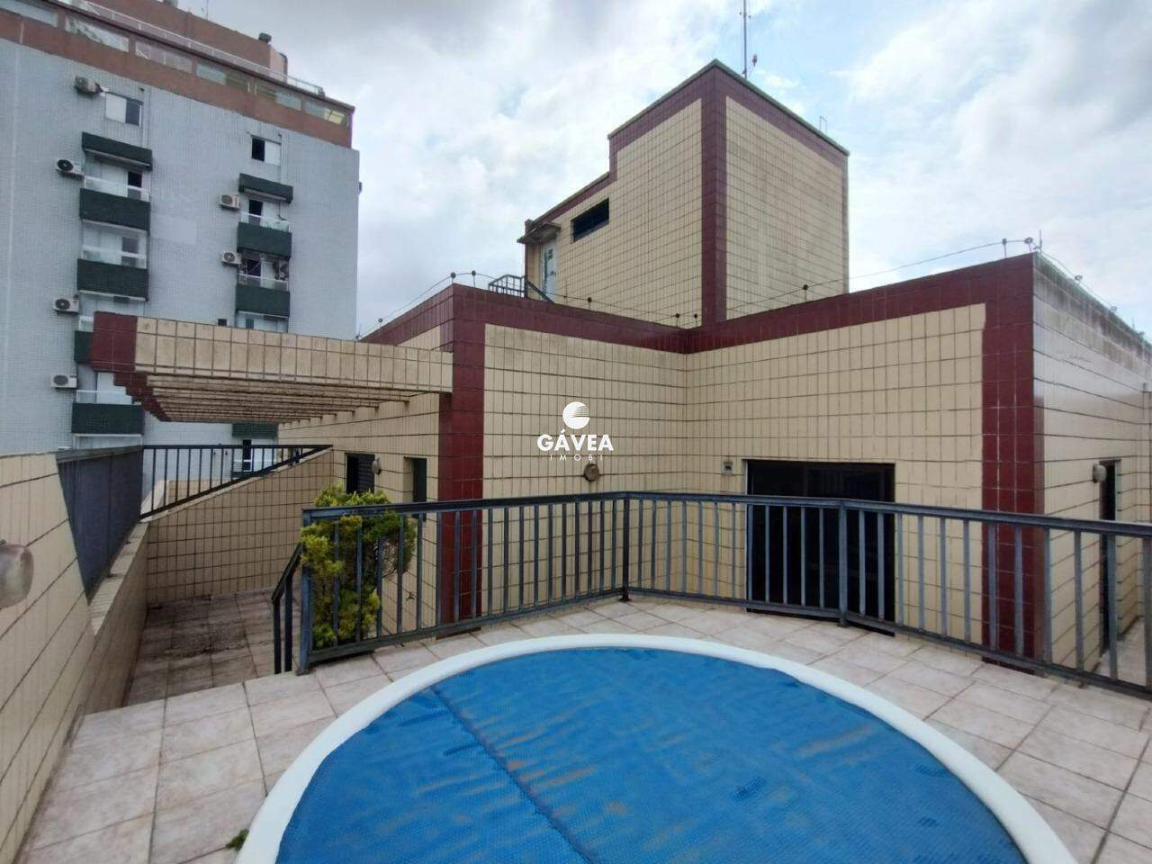 Cobertura à venda no Aparecida: 