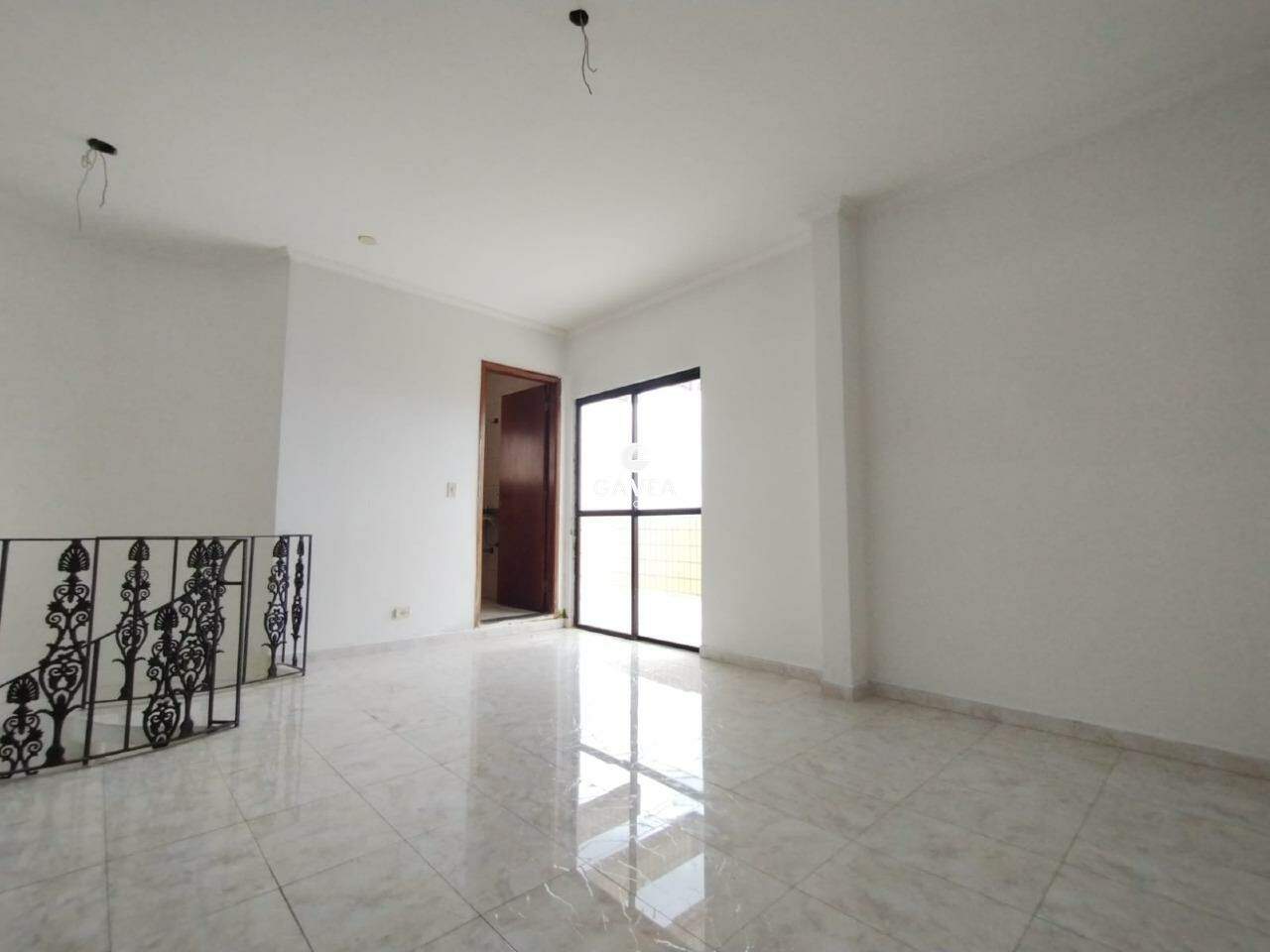 Cobertura à venda no Aparecida: 