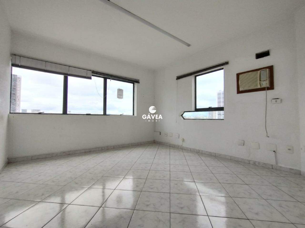 Conjunto Comercial/sala para aluguel no Vila Mathias: 
