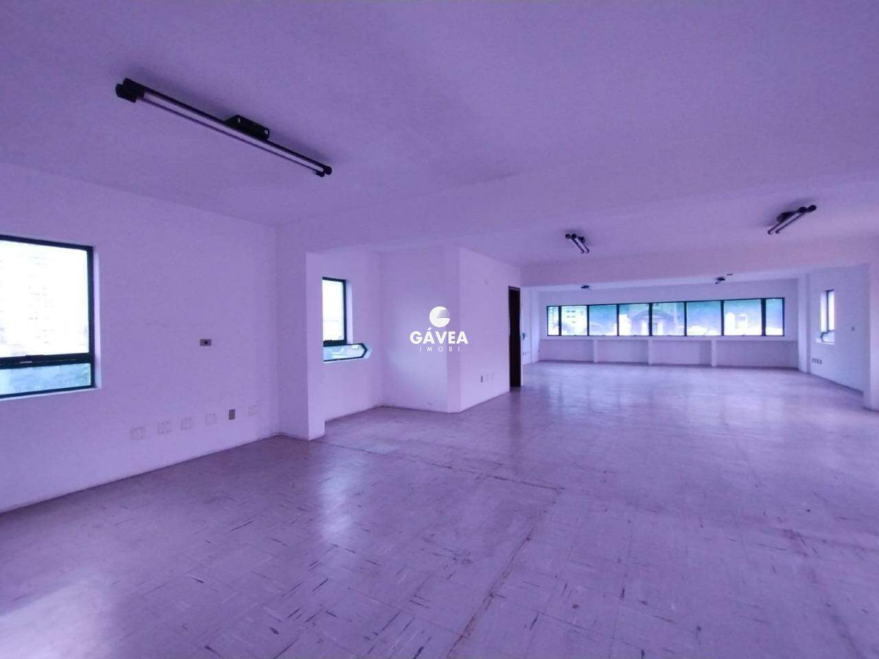 Conjunto Comercial/sala para aluguel no Vila Mathias: 