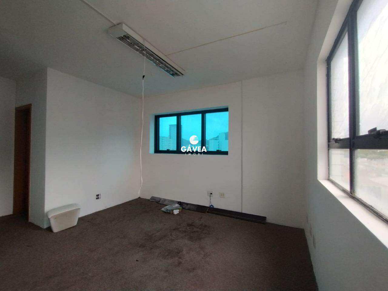 Conjunto Comercial/sala para aluguel no Vila Mathias: 