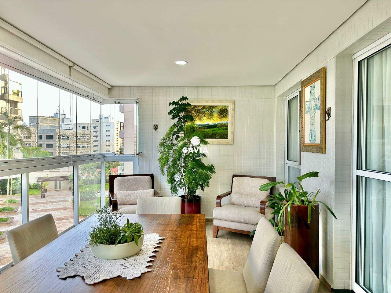 Apartamento à venda no Ponta da Praia: 