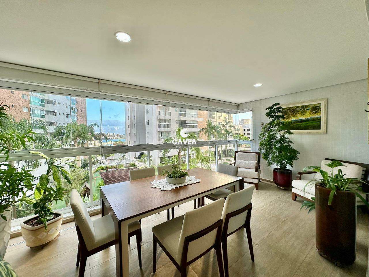 Apartamento à venda no Ponta da Praia: 