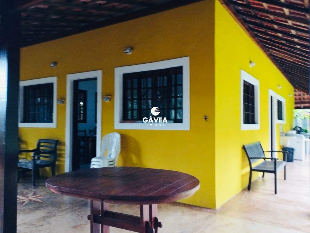 Sobrado à venda no Barra do Sahy: 