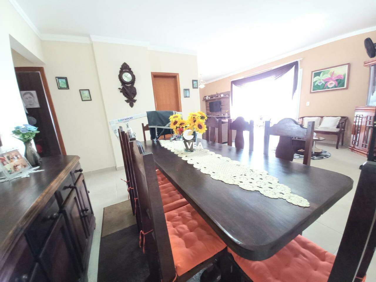 Apartamento à venda no Tupi: 