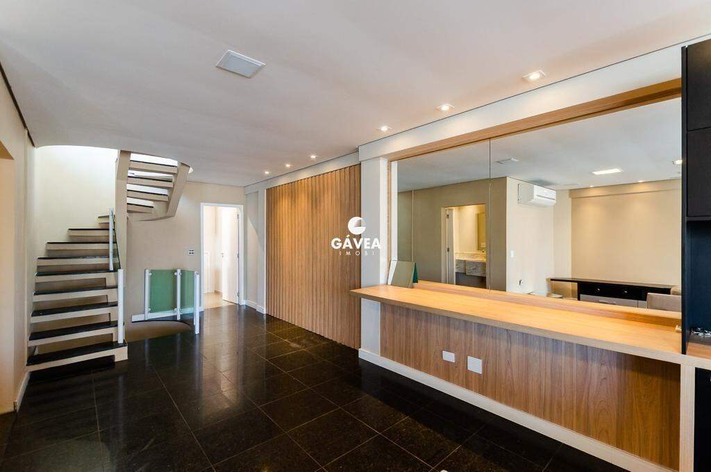 Cobertura para aluguel no Centro: 