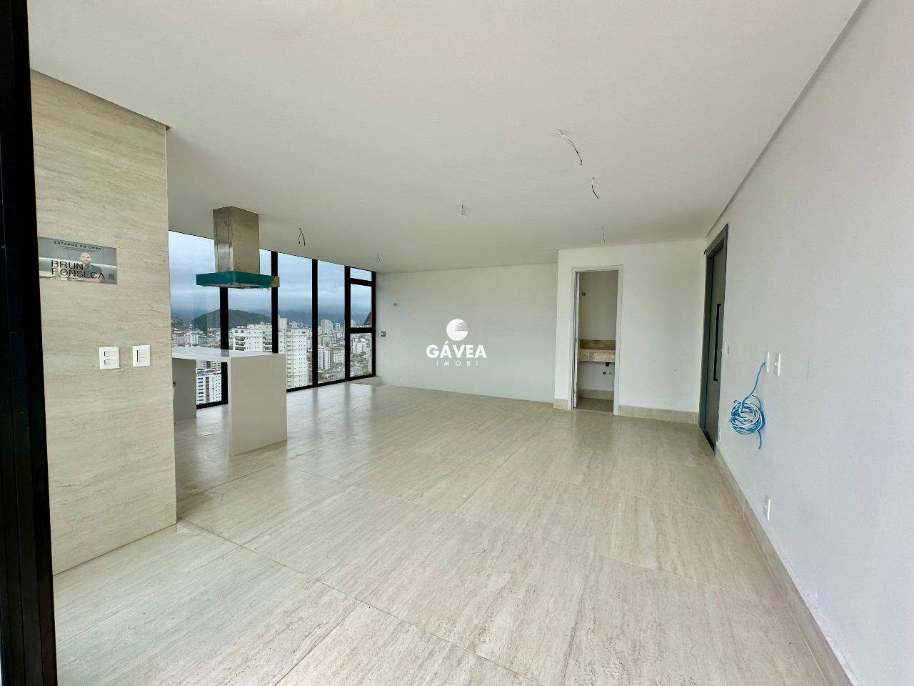 Cobertura à venda no José Menino: 