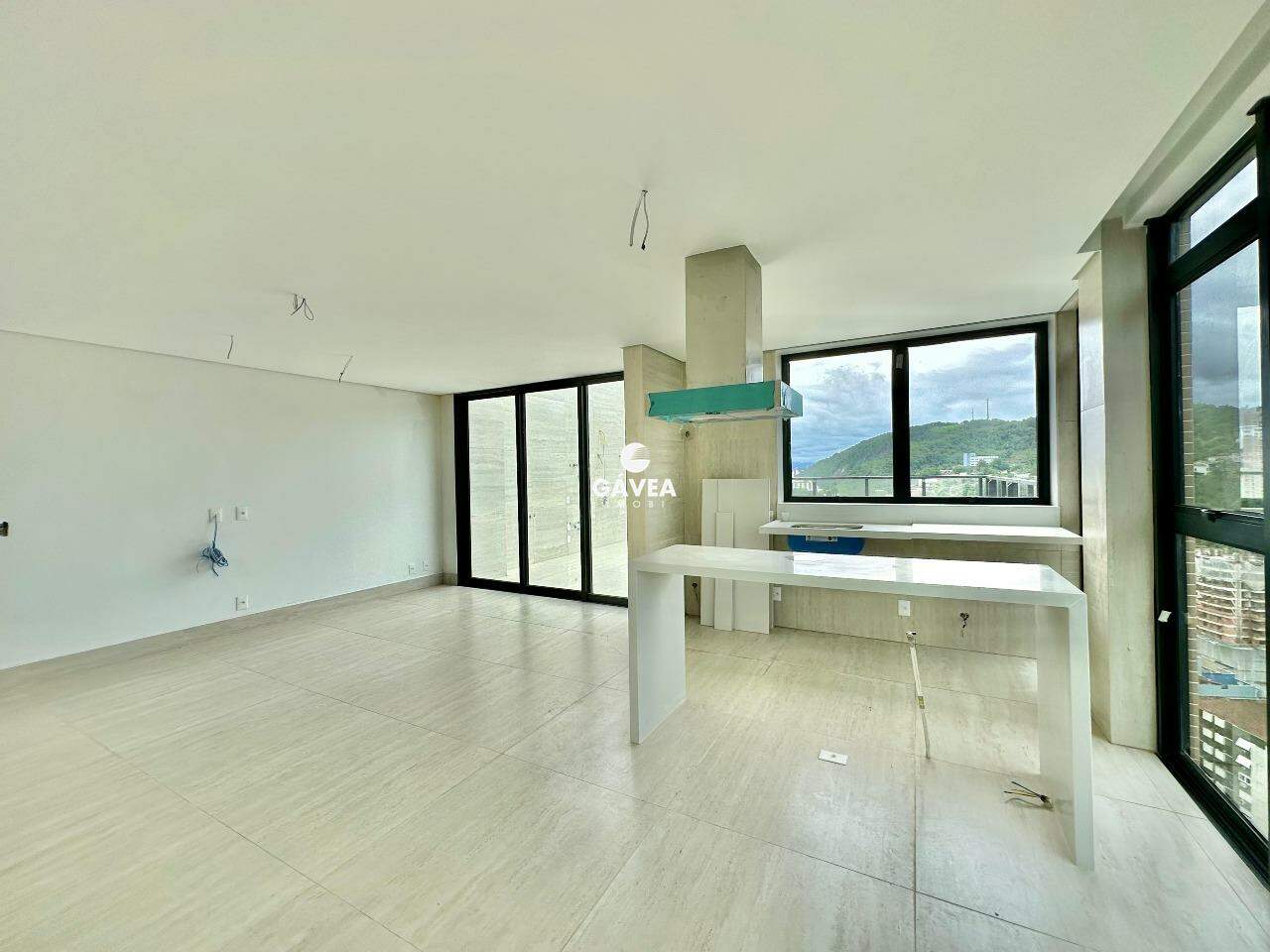 Cobertura à venda no José Menino: 