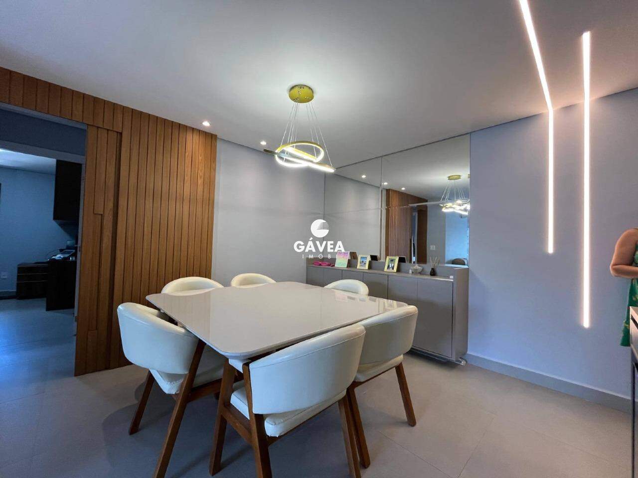 Apartamento à venda no Canto do Forte: 