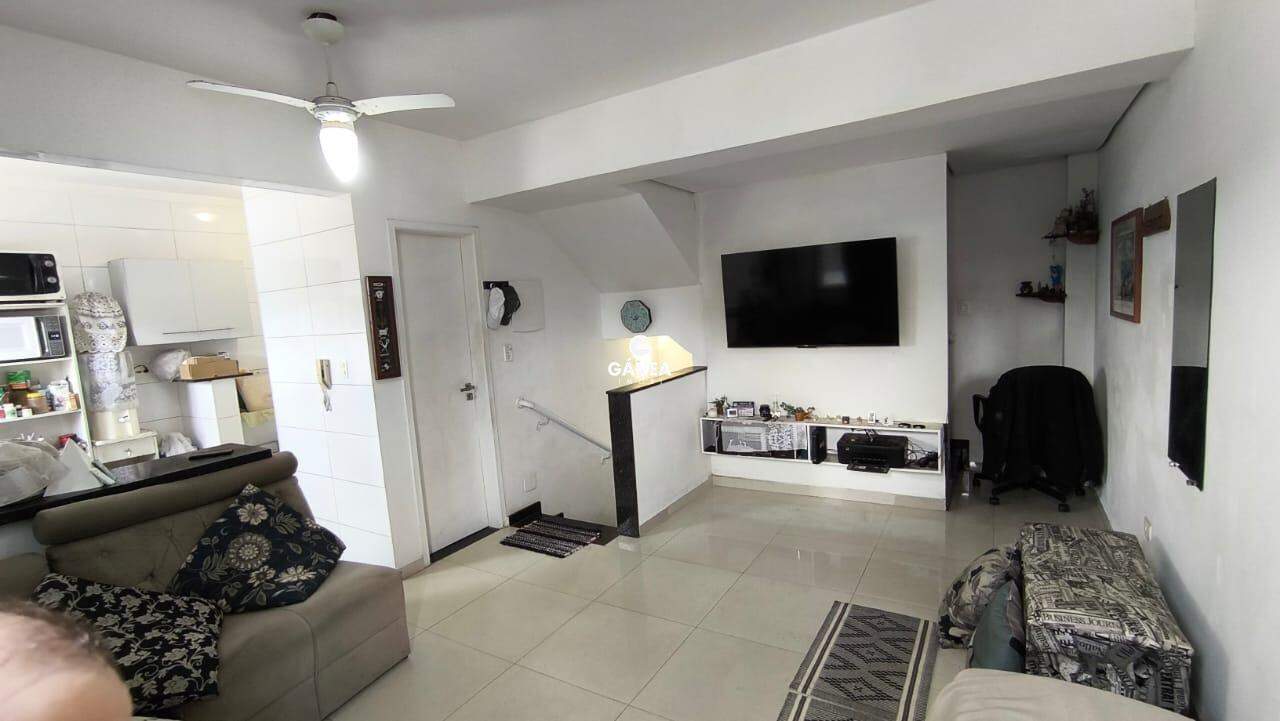 Casa à venda no Macuco: 