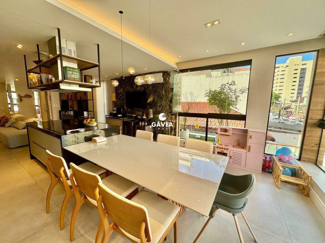 Casa à venda no Marapé: 