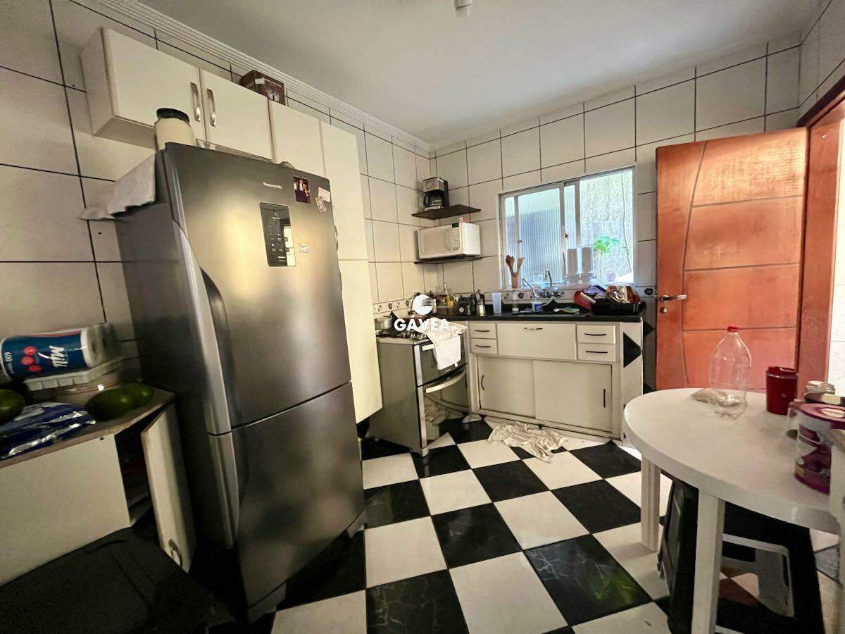 Casa à venda no Canto do Forte: 