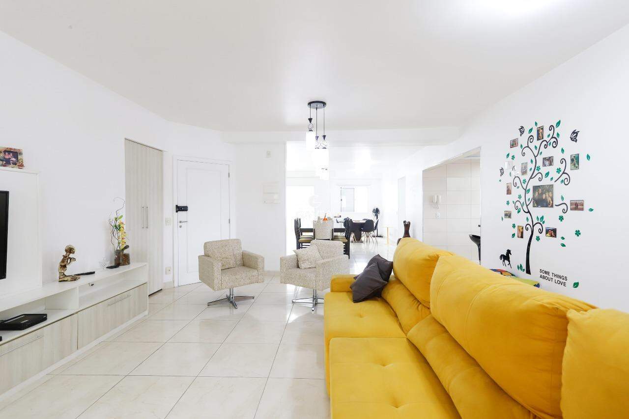 Apartamento à venda no Marapé: 