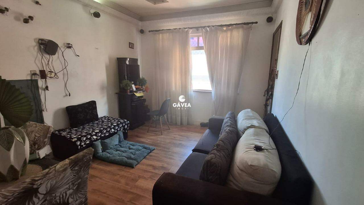 Apartamento à venda no Ponta da Praia: 