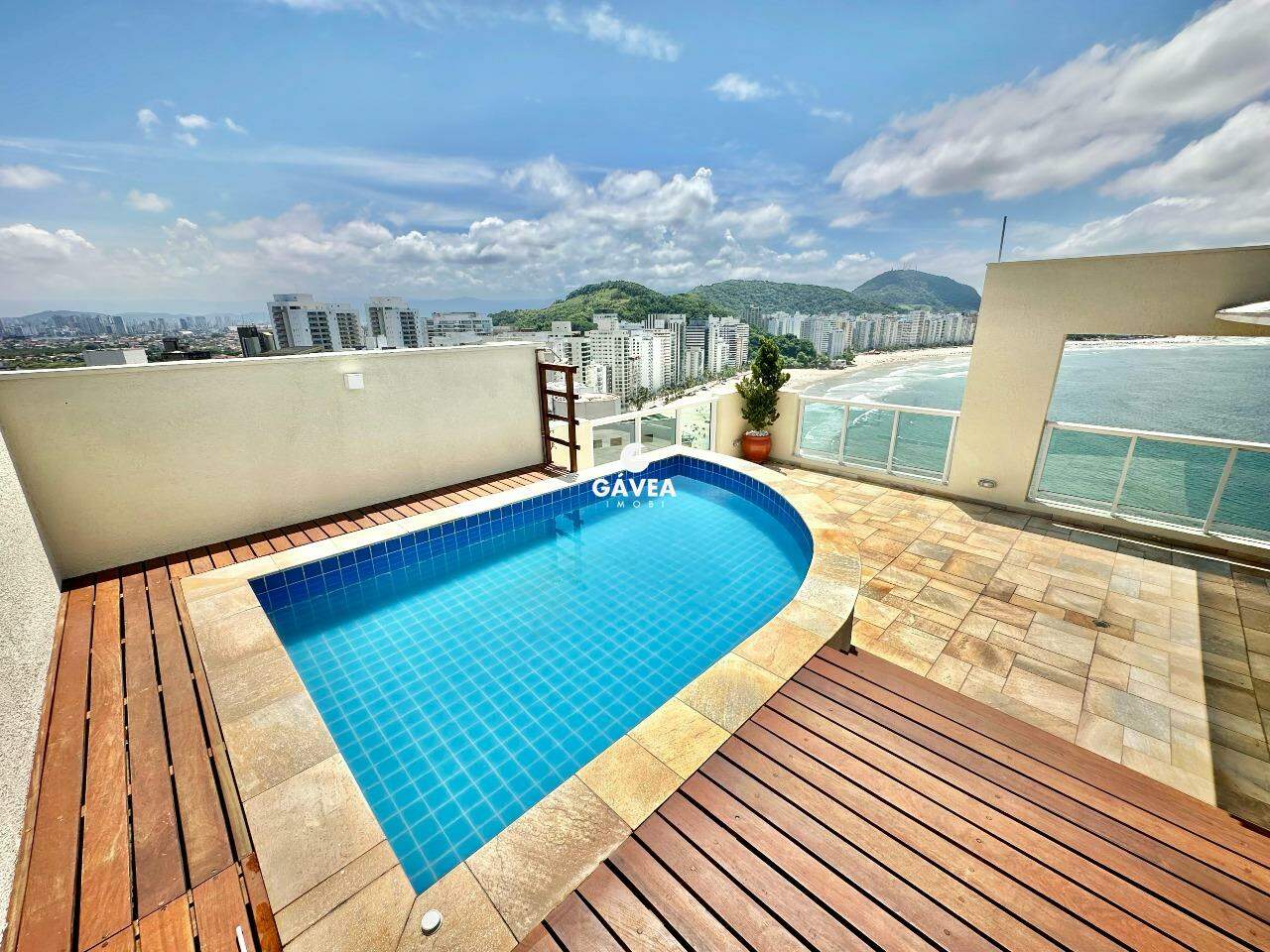 Cobertura à venda no Jardim Las Palmas: 