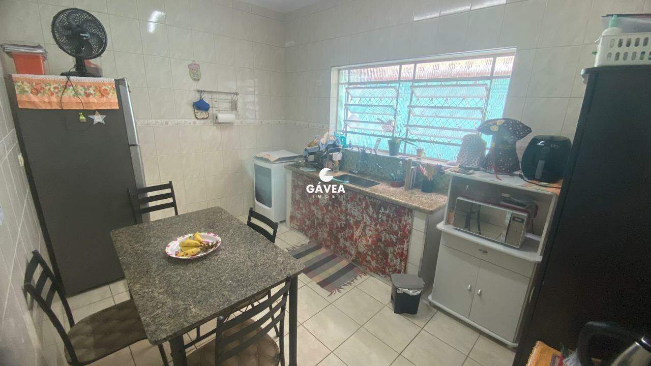 Casa à venda no Parque São Vicente: Cozinha