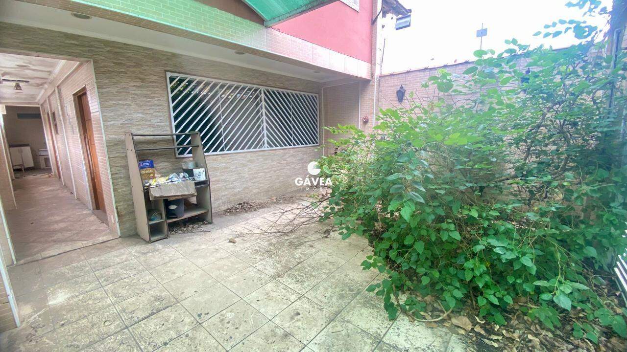 Casa à venda no Boqueirão: Garagem