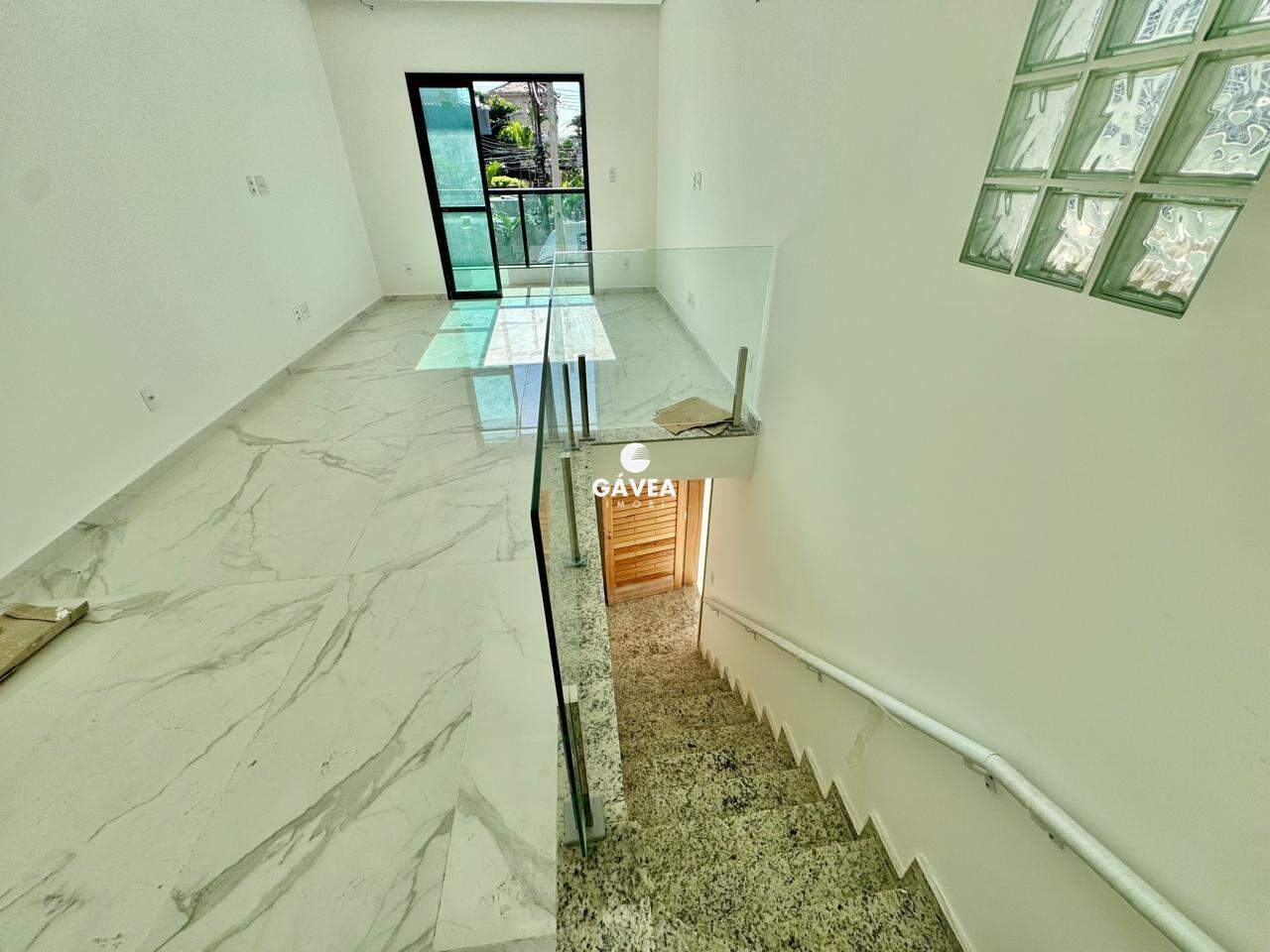 Casa à venda no Ponta da Praia: 