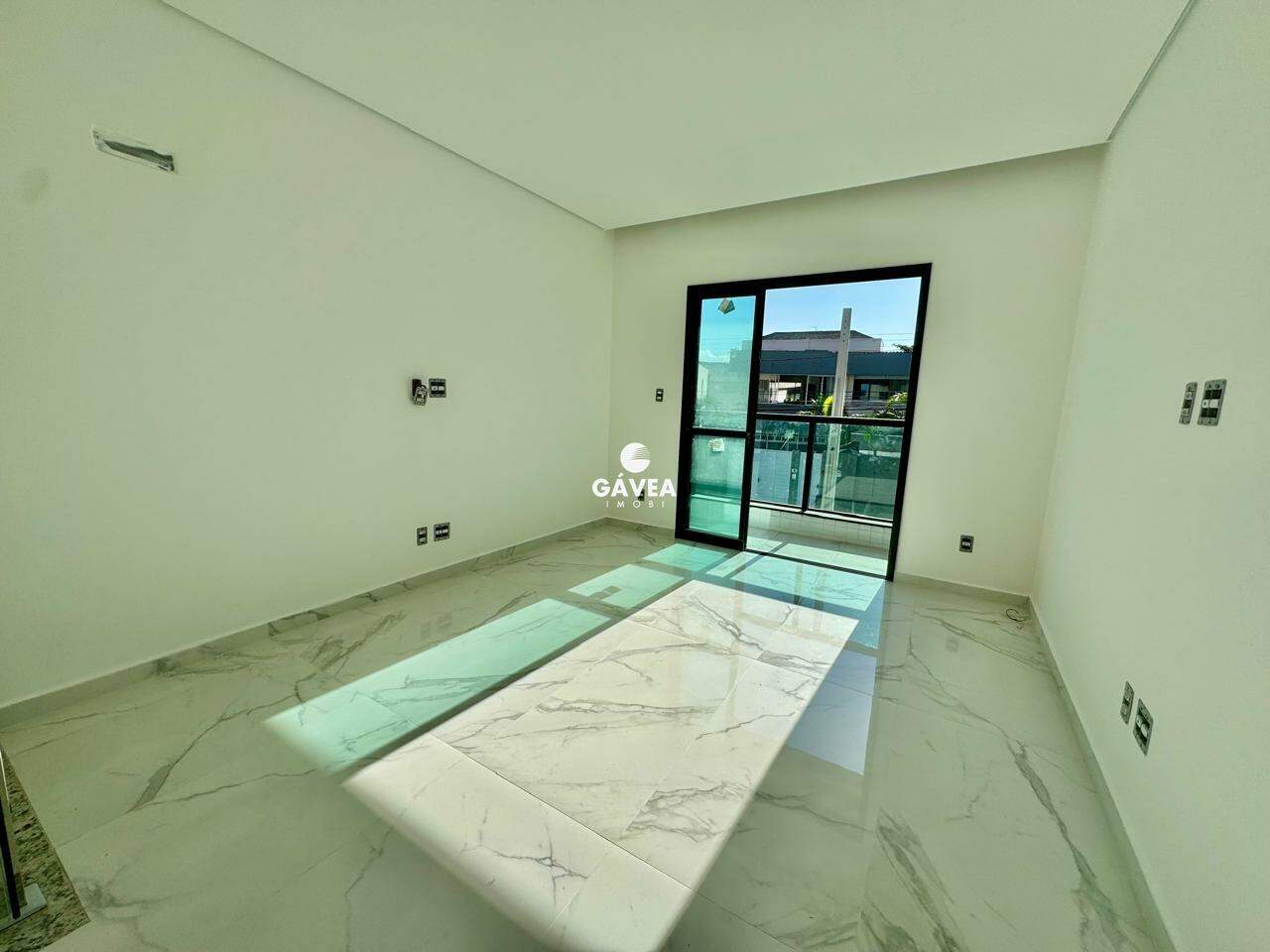 Casa à venda no Ponta da Praia: 