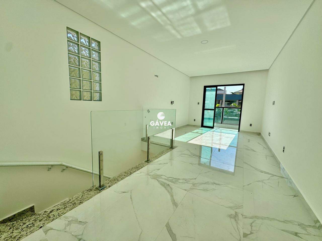 Casa à venda no Ponta da Praia: 