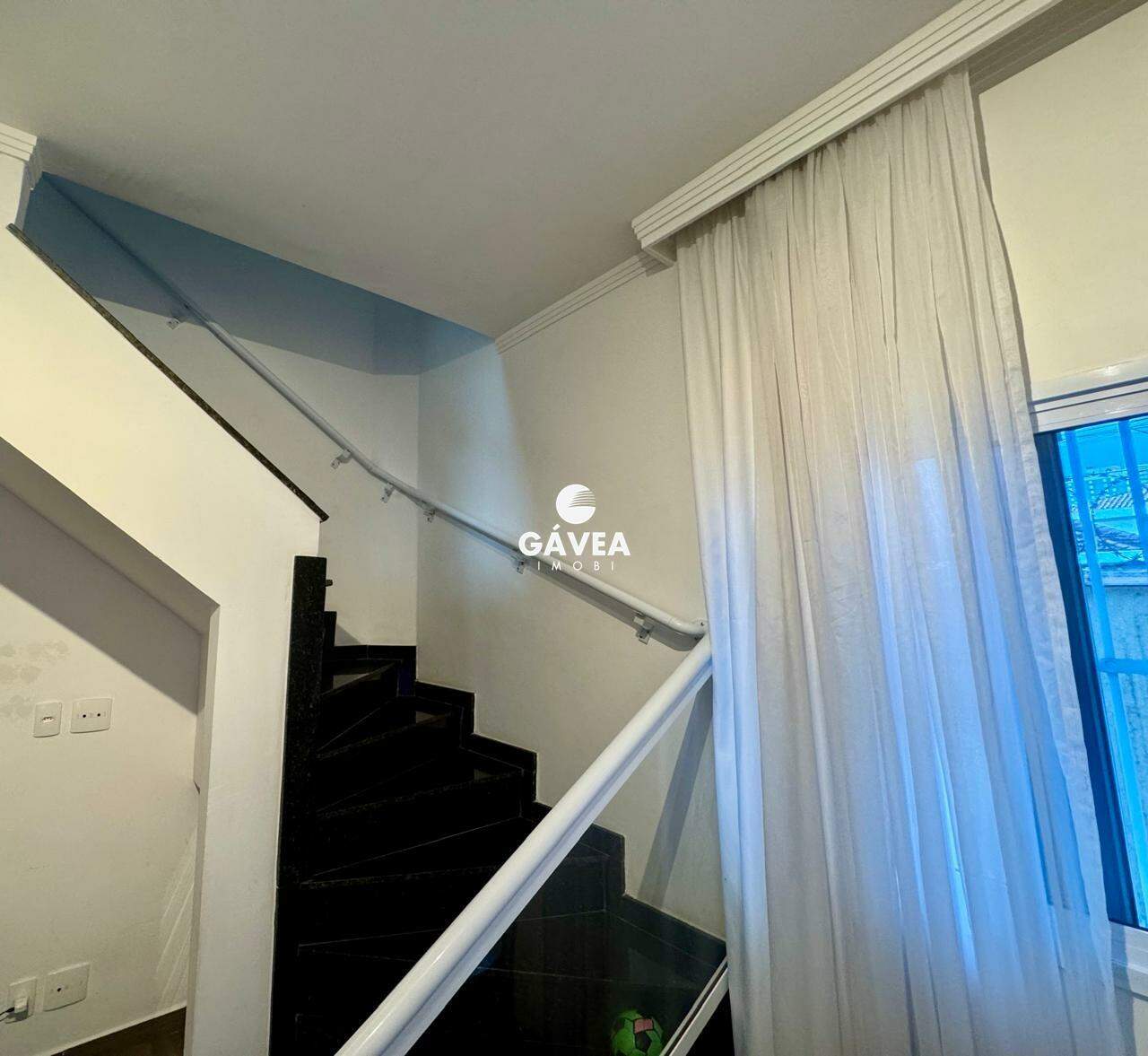 Sobrado à venda no Vila Cascatinha: 