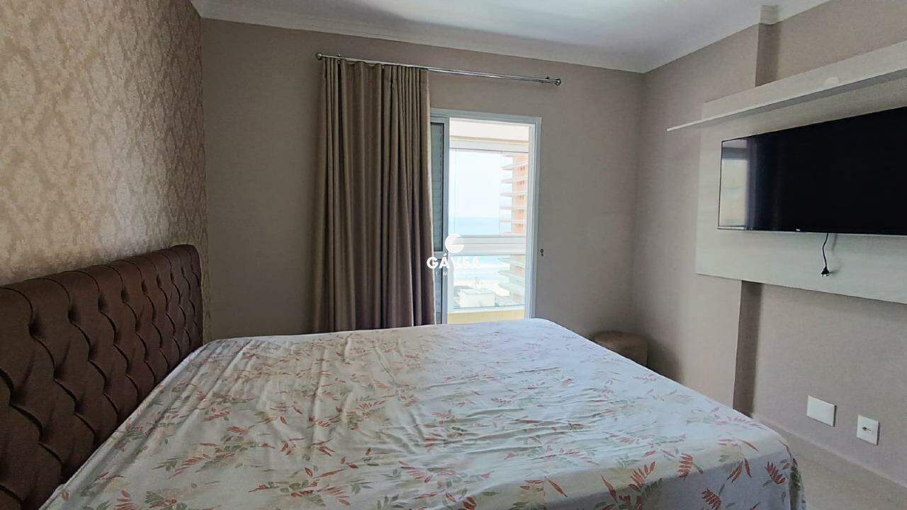 Apartamento à venda no Canto do Forte: 