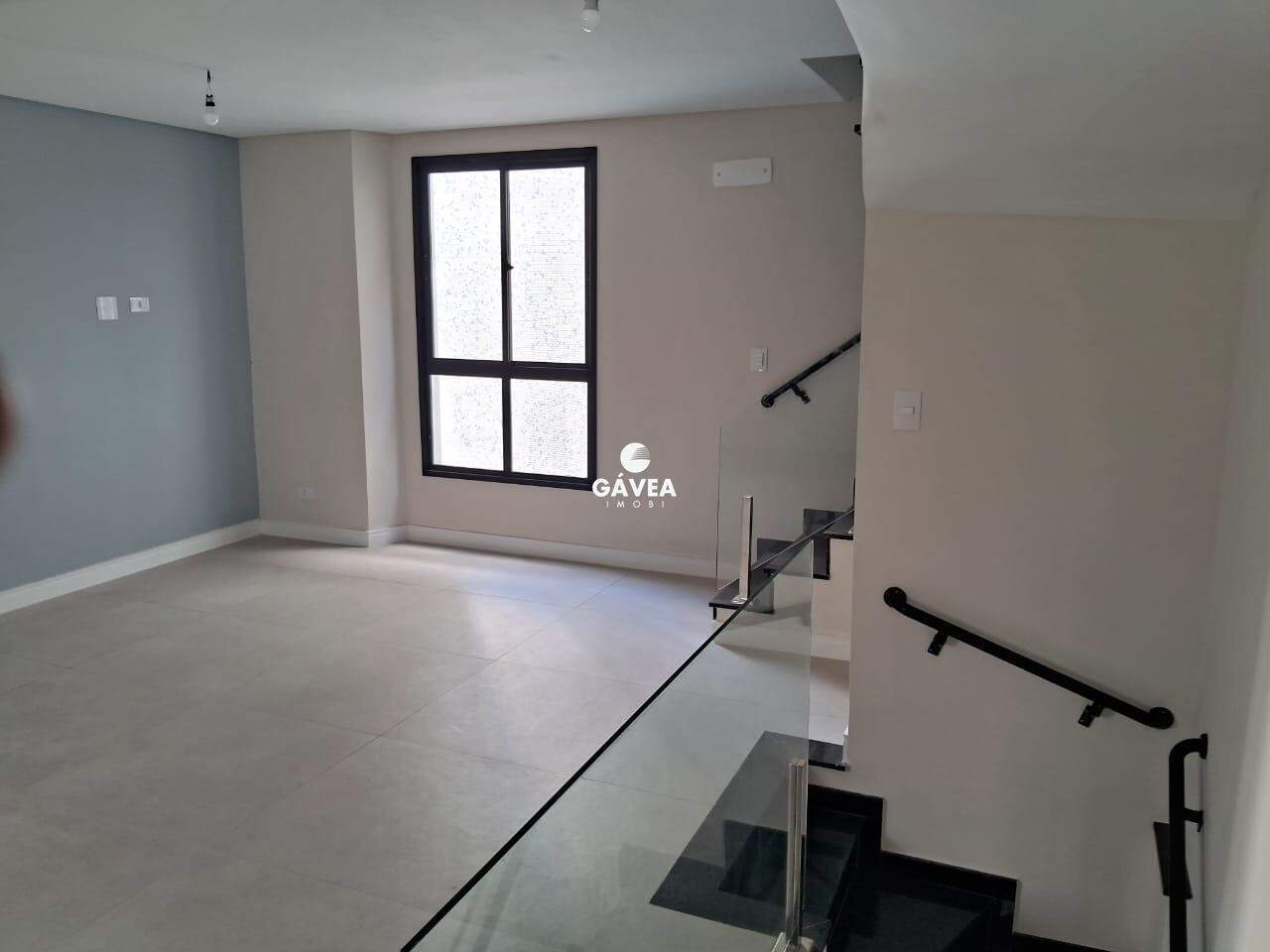 Sobrado à venda no Ponta da Praia: 