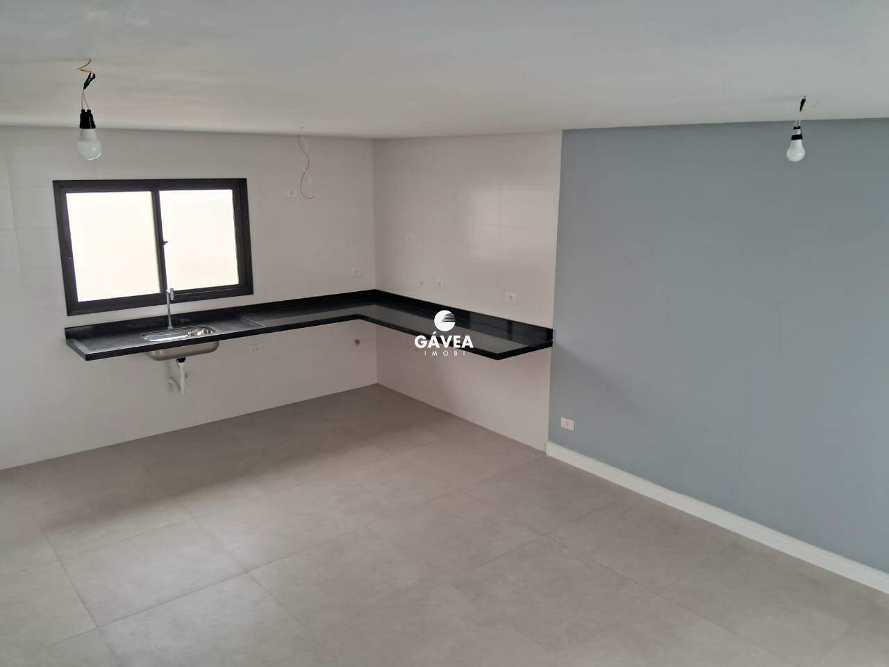 Sobrado à venda no Ponta da Praia: 