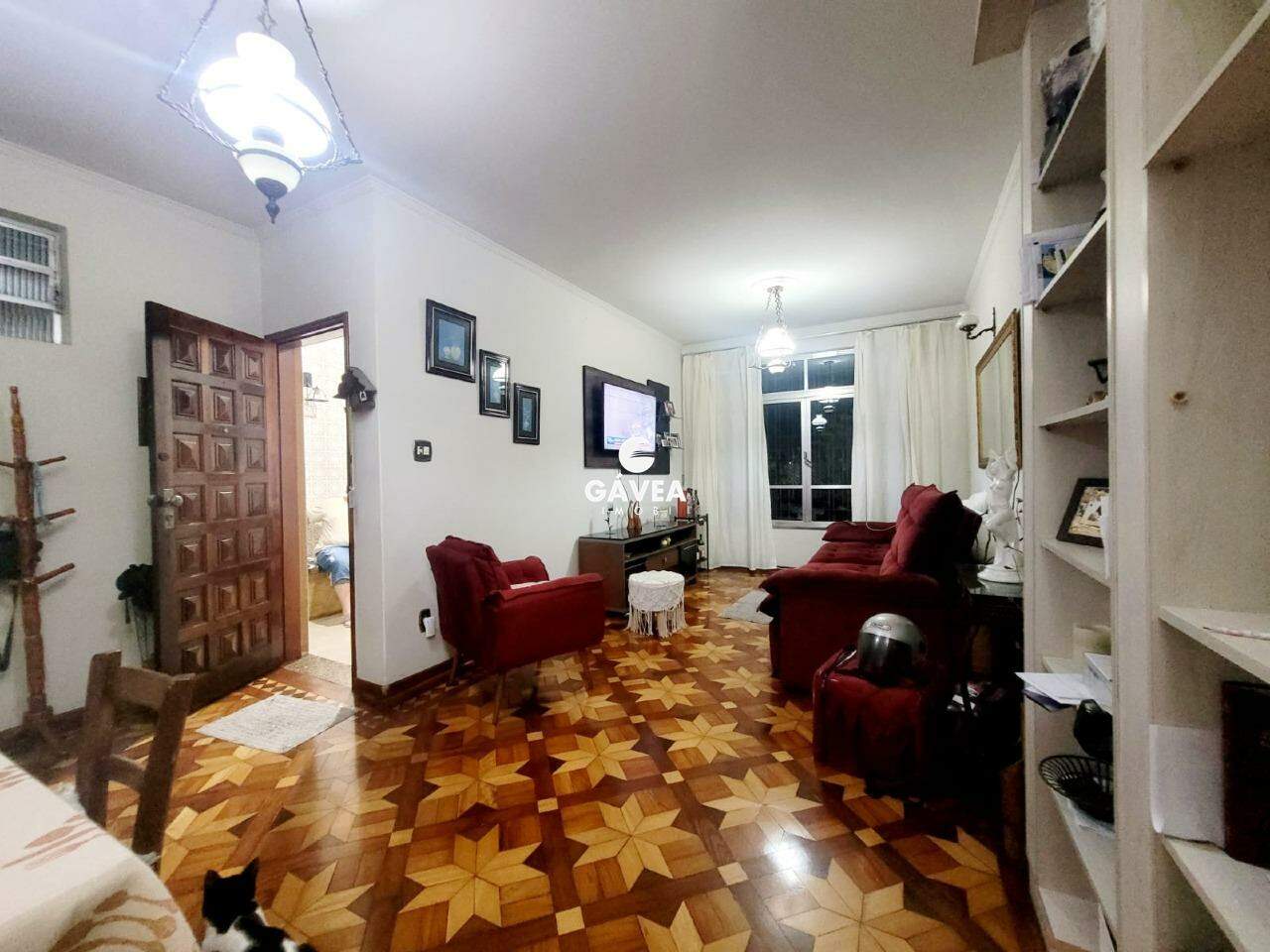 Sobrado à venda no Vila Valença: 